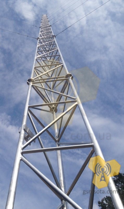 Трехгранная мачта связи М650FL (фланец) фото 1 — GSM Sota